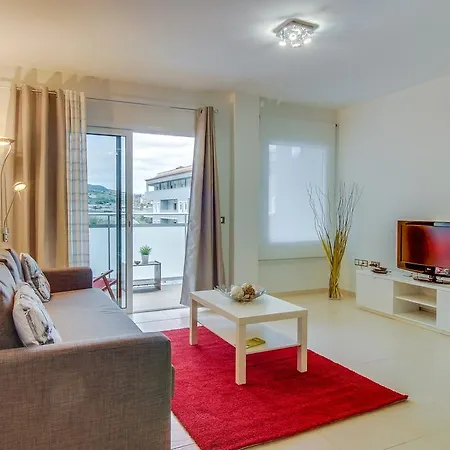 Apartamento Montalmar * Бахамар